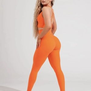 Buff Bunny Rosa Leggings Medium Limited collection color Studio 54 Orange 🧡
